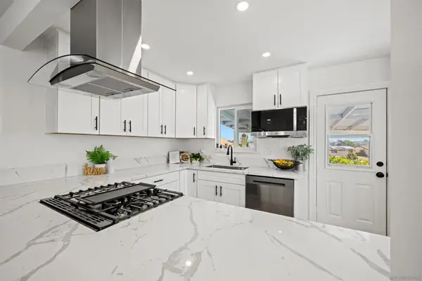 2951 Manos Drive, San Diego, CA 92139