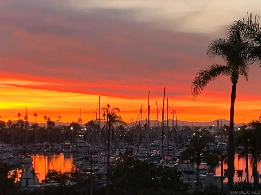1150 Anchorage Ln #303, San Diego, CA 92106 - Image #3