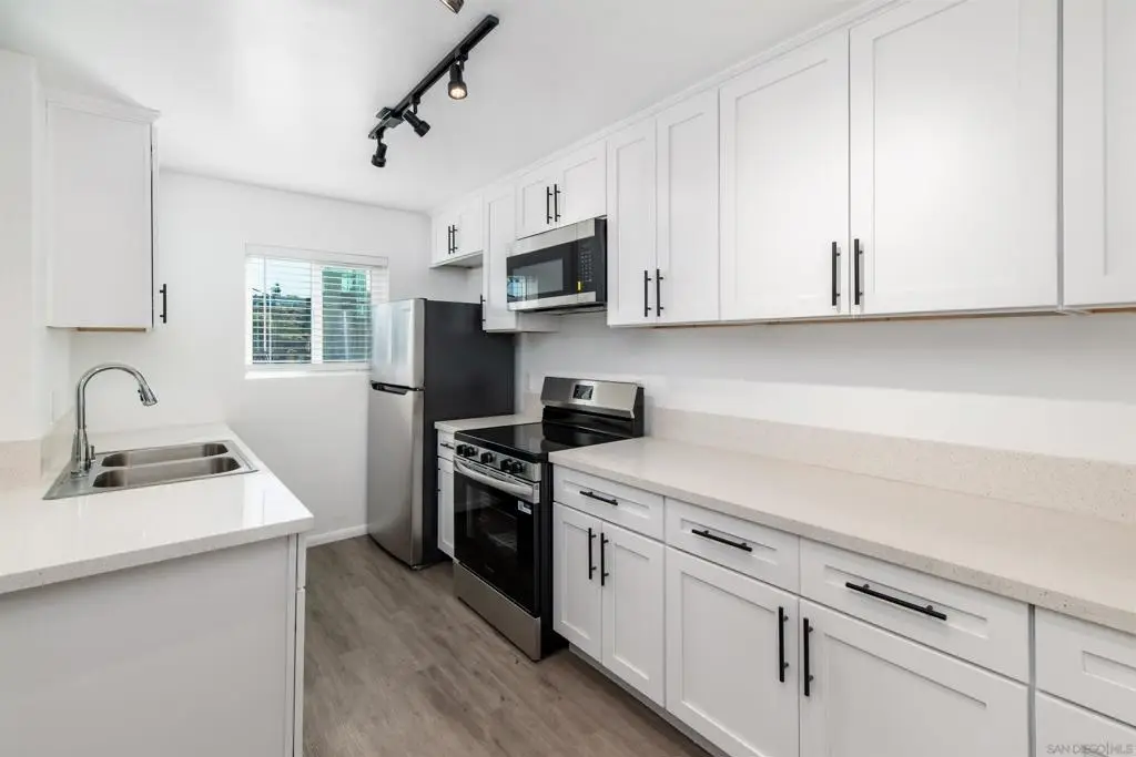 6738 University Avenue, San Diego, CA 92115 - Image #1