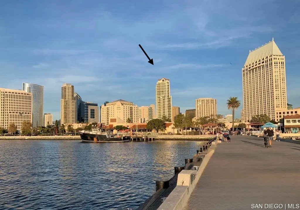 700 W Harbor Dr #806, San Diego, CA 92101 - Image #1