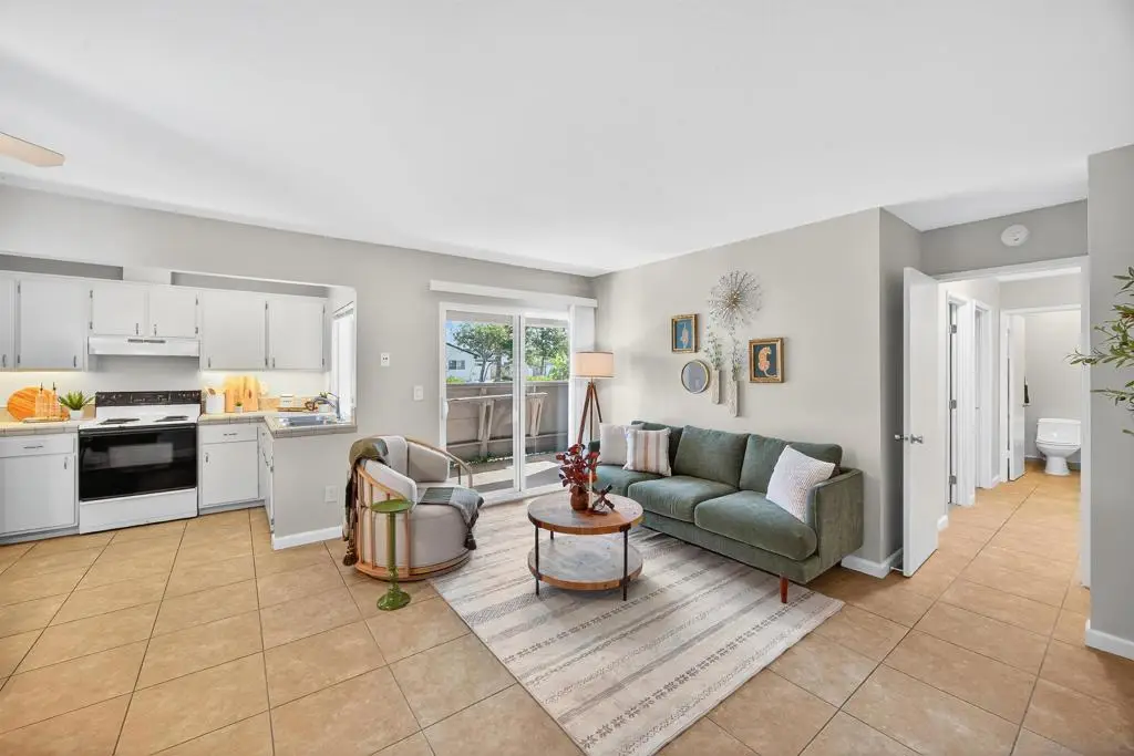 3290 Ashford St #Unit E, San Diego, CA 92111 - Image #1