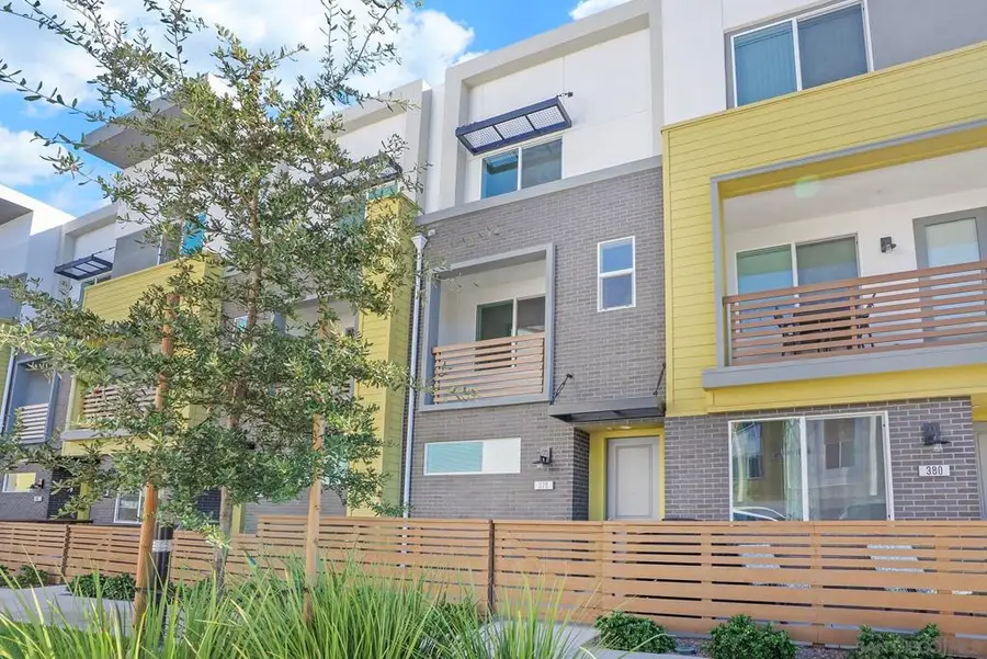 370 Gateway Dr, El Cajon, CA 92020 - Image #2