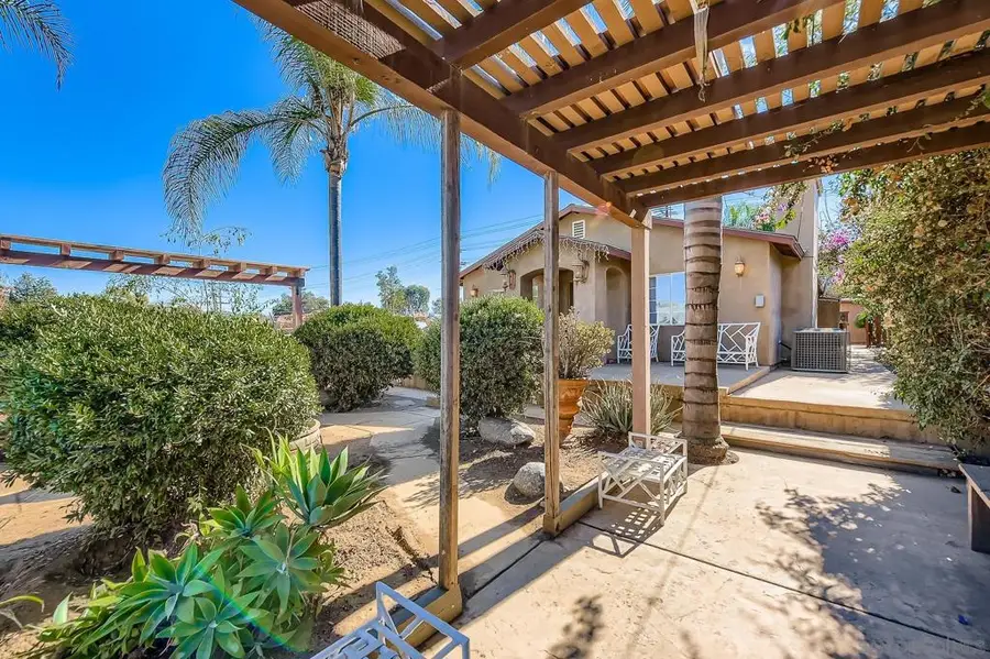 1028 B St, Ramona, CA 92065 - #2