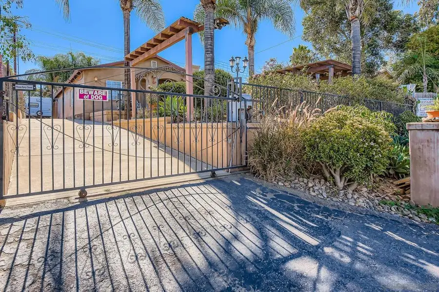1028 B St, Ramona, CA 92065 - #3