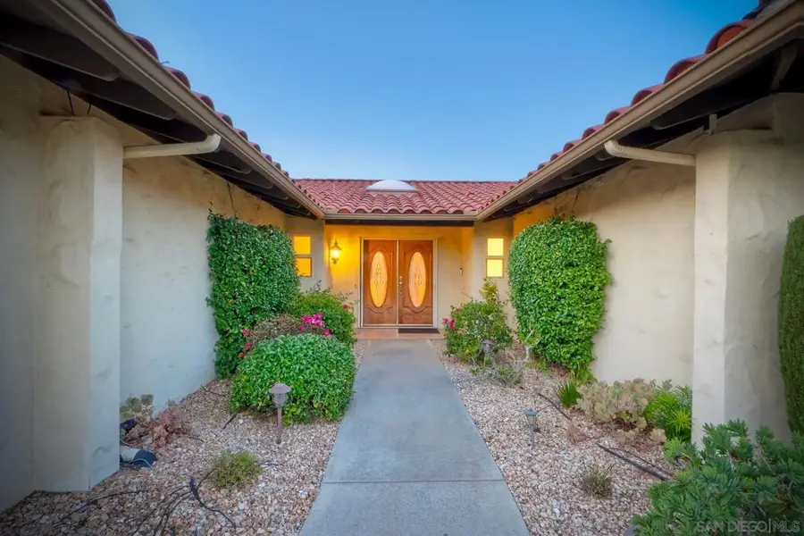 11940 Adorno Place, San Diego, CA 92128 - Image #3