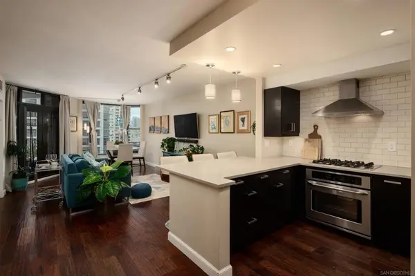 500 W Harbor Dr #915, San Diego, CA 92101