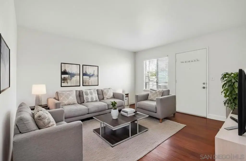 477 S Lincoln Ave, El Cajon, CA 92020 - Image #1