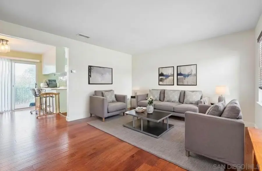 477 S Lincoln Ave, El Cajon, CA 92020 - Image #3