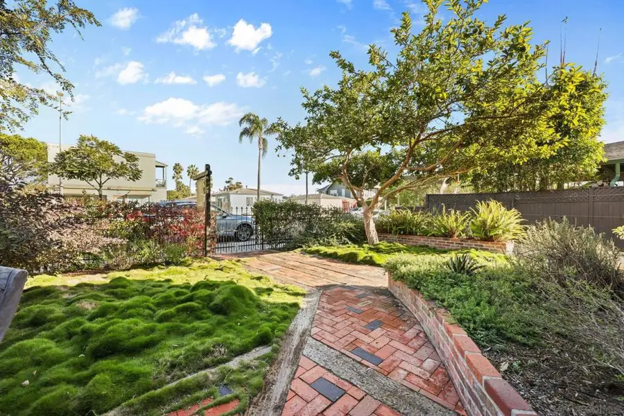 Address Withheld By Seller, San Diego, CA 92130 - Image #3