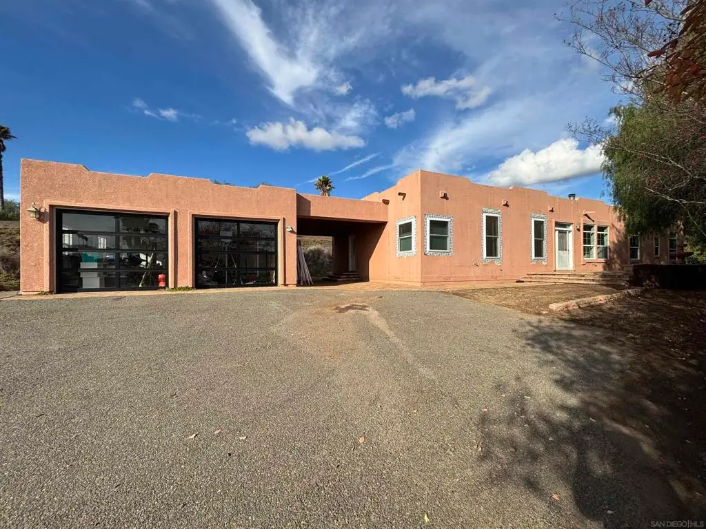 6960 W Lilac Rd, Bonsall, CA 92003 - #1