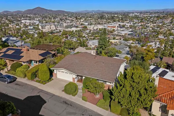 4417 Beverly Dr, La Mesa, CA 91941