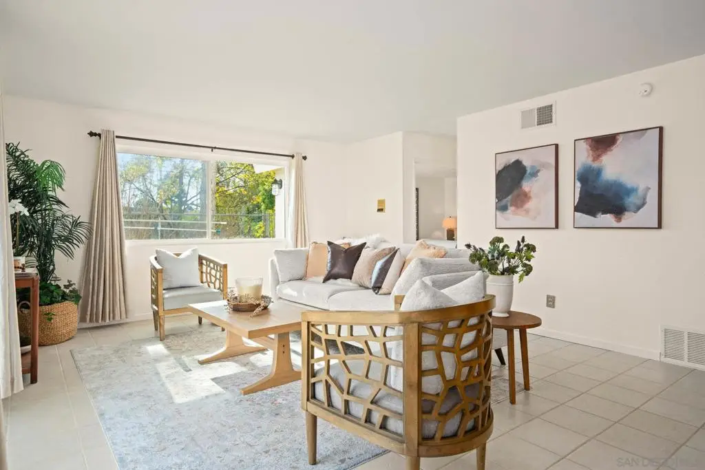 14105 Durhullen Dr, Poway, CA 92064 - #1