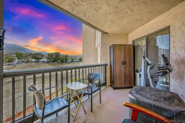 2916 Elm Tree Ct, Spring Valley, CA 91978