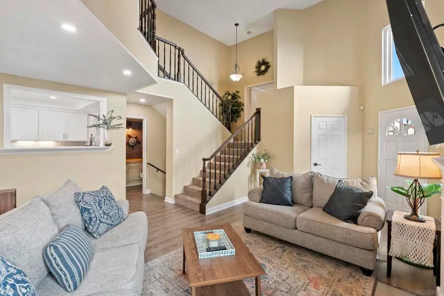 10529 Flora Verda Ct, Santee, CA 92071 - Image #2