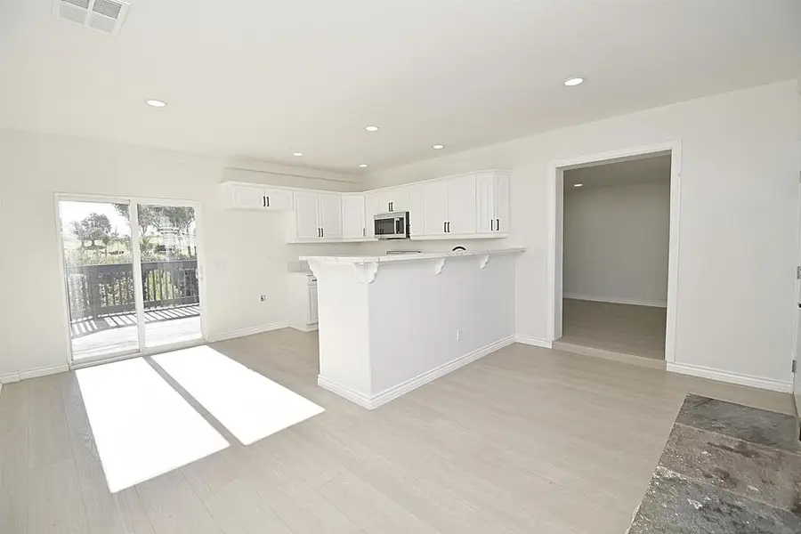 2760 Gwynne Avenue, National City, CA 91950 - Image #3