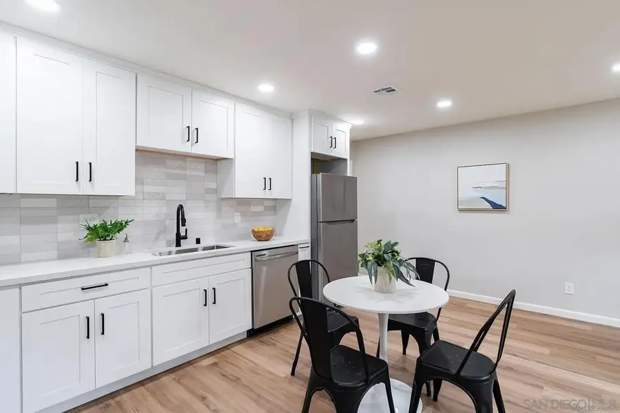 5270 Trojan Ave, San Diego, CA 92115 - #3