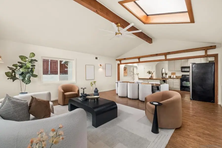 4944 Cass St #604, San Diego, CA 92109 - Image #2