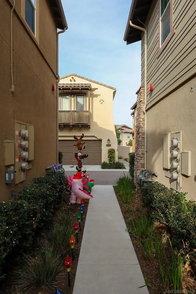 3269 Vestra Way, Carlsbad, CA 92010 - Image #2