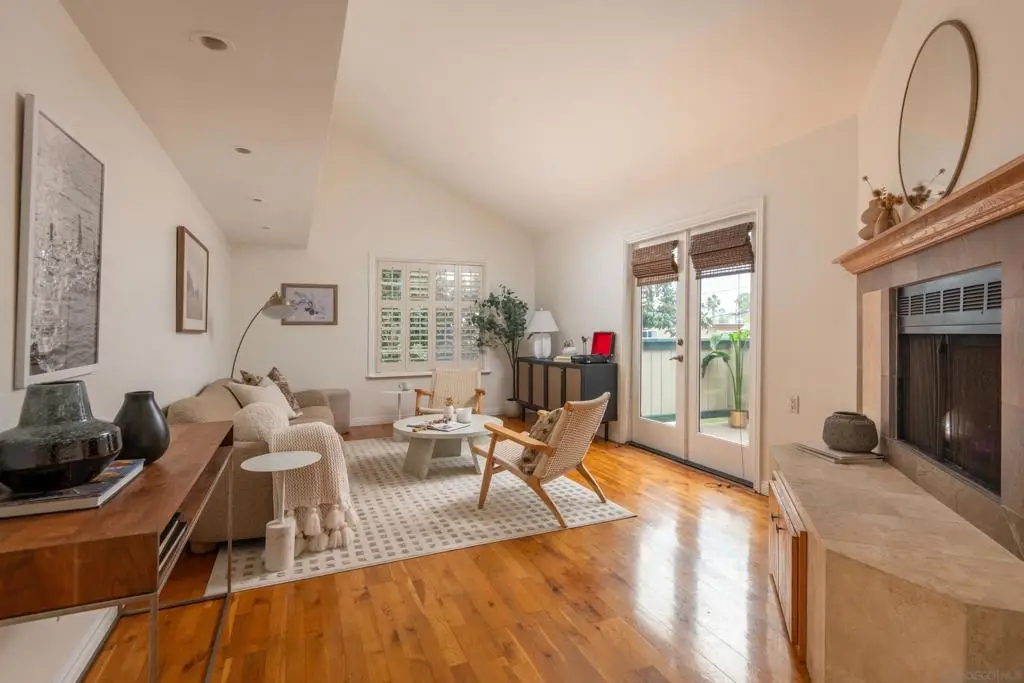 4757 Lamont St, San Diego, CA 92109 - Image #1