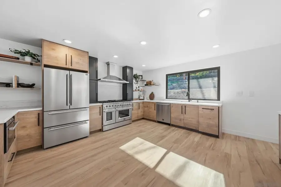 1544 La Vine Ln, Vista, CA 92084 - Image #2