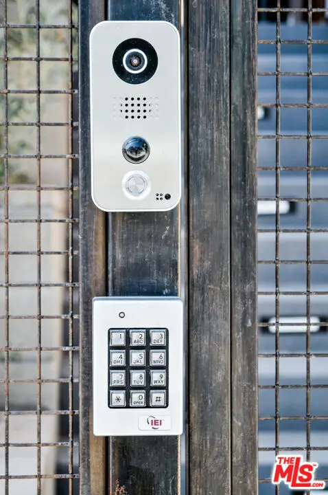 715 N El Centro Avenue, Los Angeles, CA 90038 - #2