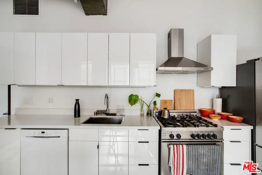 315 E 8th Street #505, Los Angeles, CA 90014 - Image #3