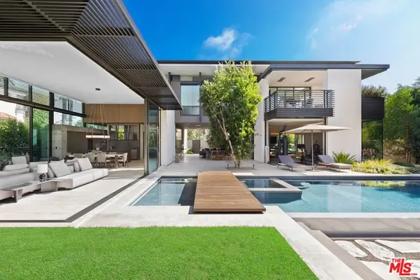 1115 Georgina Avenue, Santa Monica, CA 90402