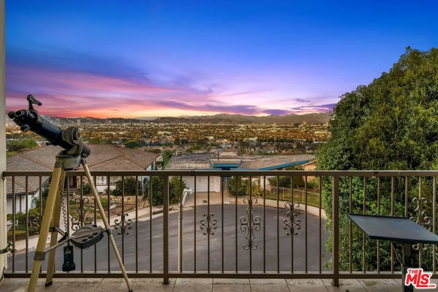 4212 Don Alanis Place, Los Angeles, CA 90008 - Image #2