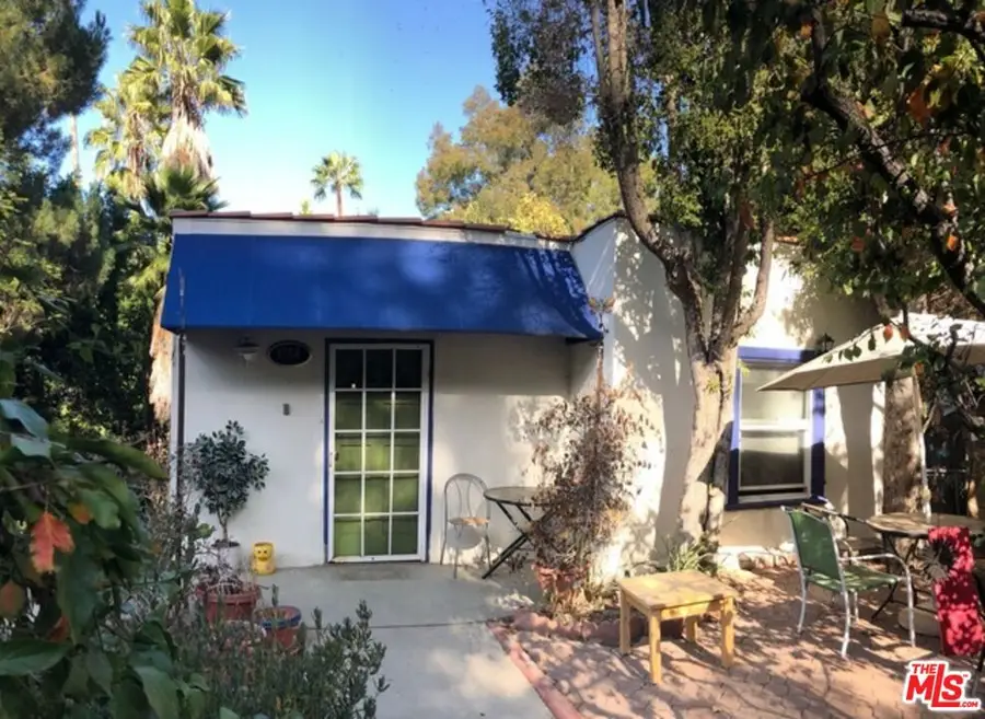 3754 Fredonia Drive, Los Angeles, CA 90068 - Image #2