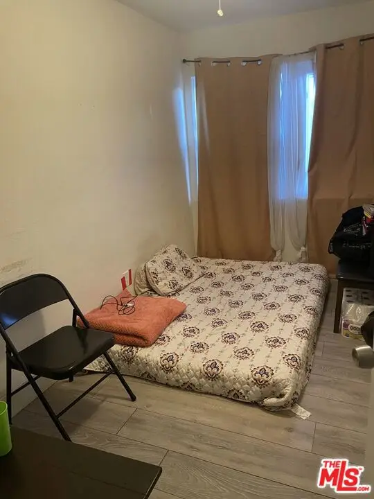 209 S 1st Avenue, Barstow, CA 92311 - #3