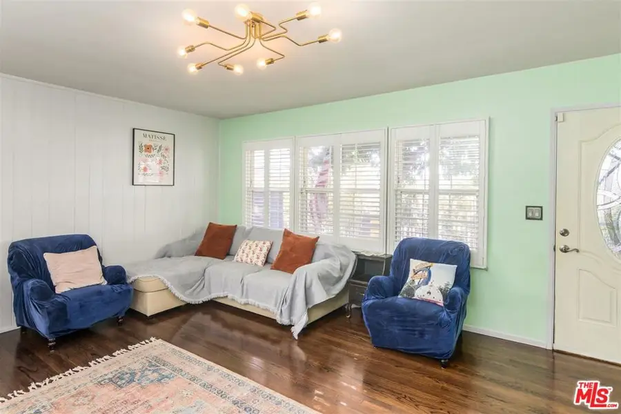 1414 N Whitnall Highway, Burbank, CA 91505 - Image #3