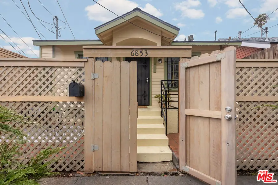 6853 Higman Avenue, Los Angeles, CA 90028 - Image #3