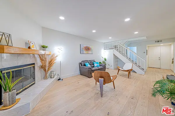 19133 Index Street #6, Porter Ranch, CA 91326