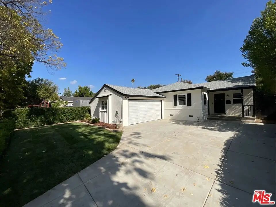 6906 Balcom Avenue, Reseda, CA 91335 - #1