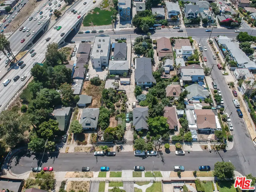 447 N Commonwealth Avenue, Los Angeles, CA 90004 - Image #3