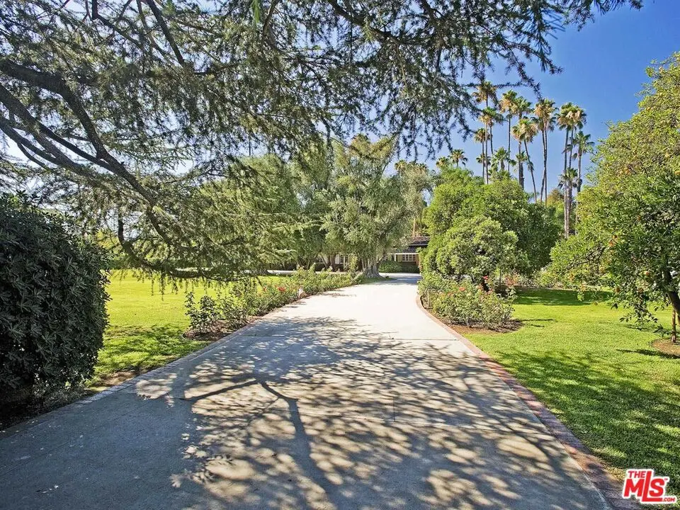 17545 Parthenia Street, Northridge, CA 91325 - Image #1