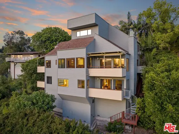 6201 Quebec Drive, Los Angeles, CA 90068