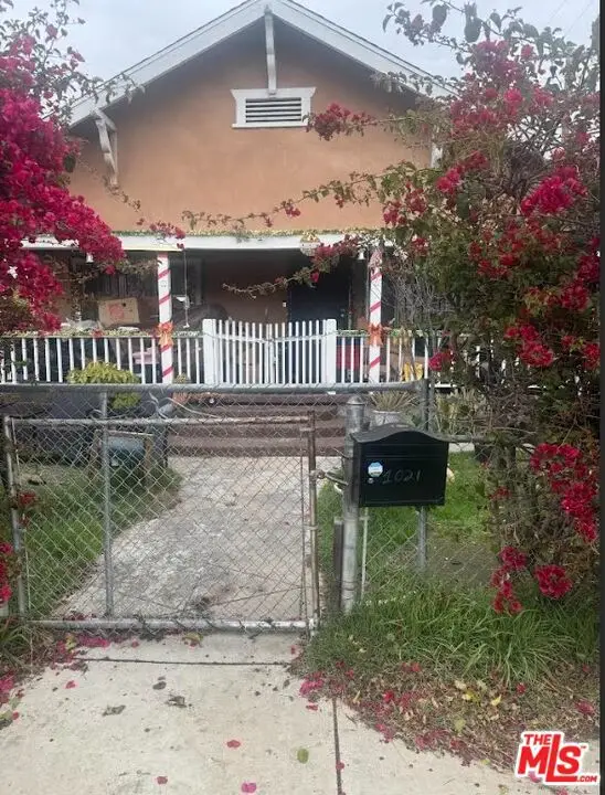 1021 W 94th Street, Los Angeles, CA 90044