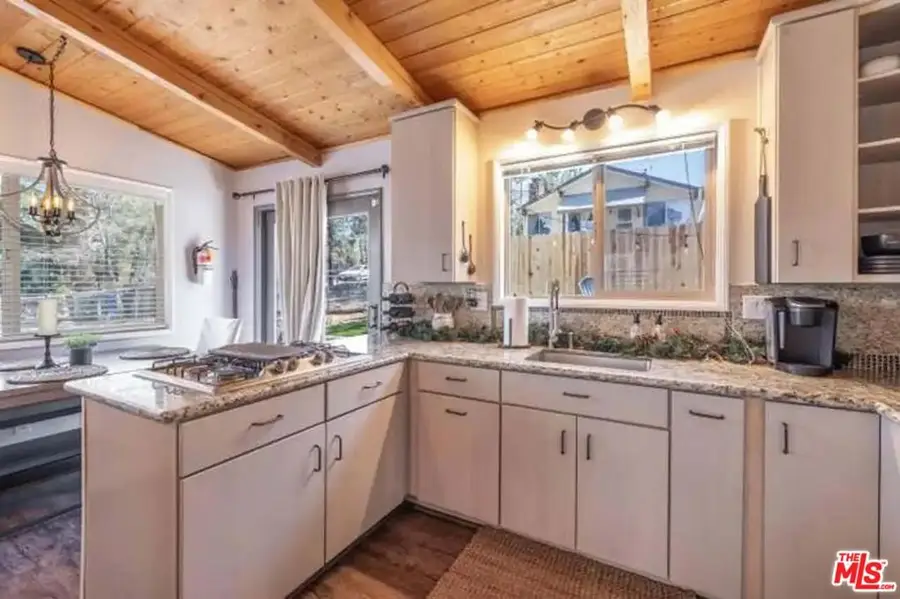 870 Holmes Lane, Sugarloaf, CA 92386 - #2