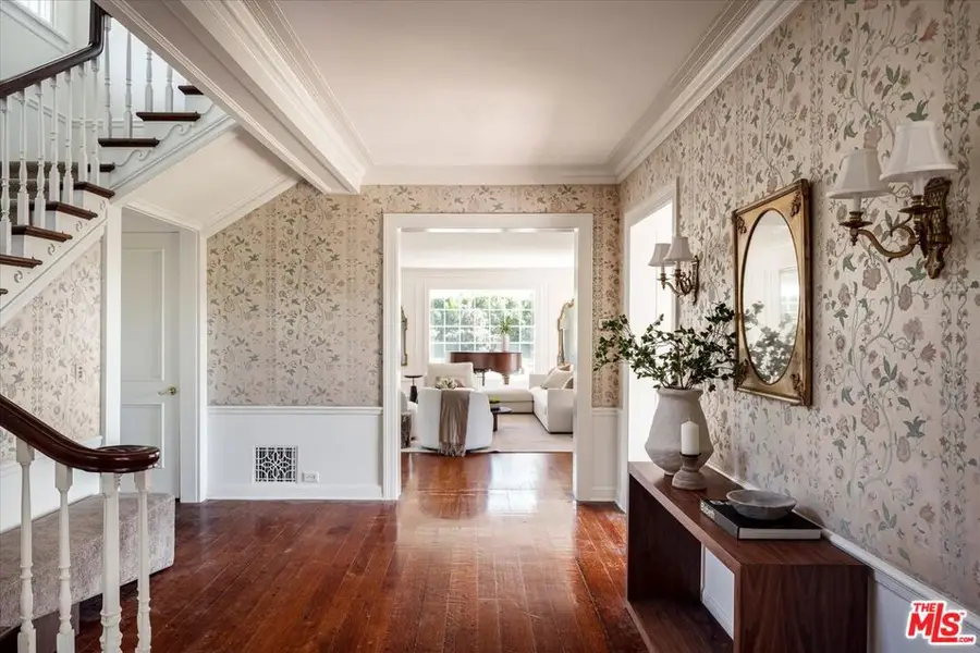 10810 Ambazac Way, Los Angeles, CA 90077 - Image #2