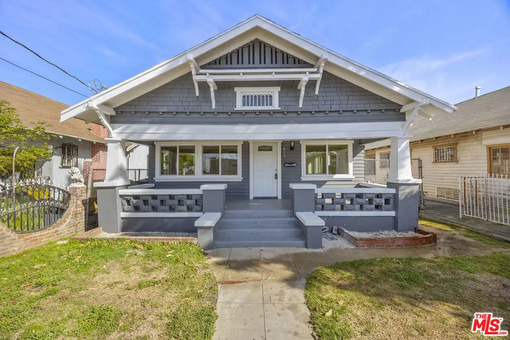 611 W 58th Street, Los Angeles, CA 90037 - Image #1