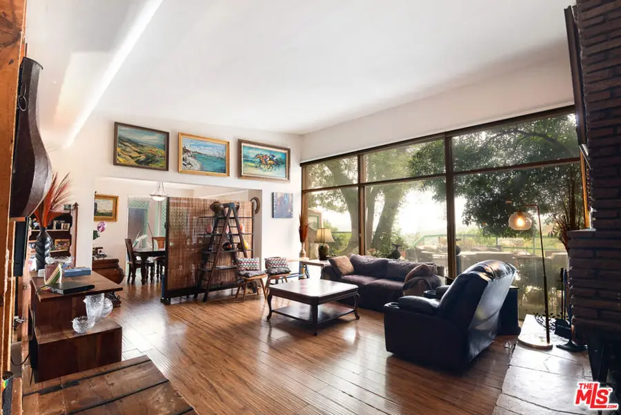 3201 Benedict Canyon Drive, Beverly Hills, CA 90210 - Image #3