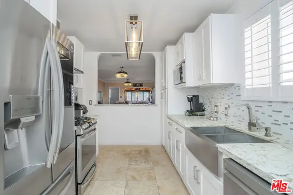 7815 S Halldale Avenue, Los Angeles, CA 90047