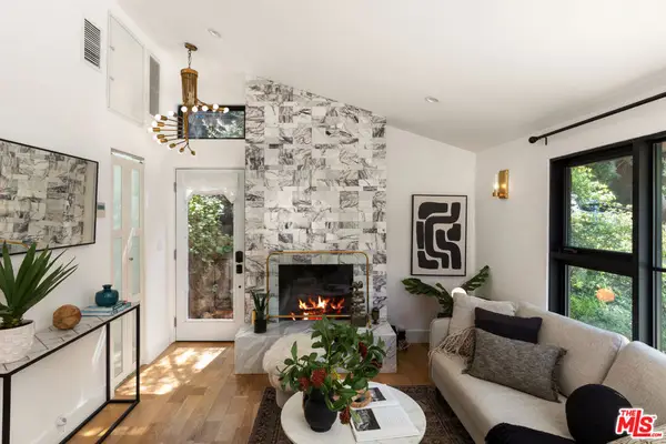 2020 Rosilla Place, Los Angeles, CA 90046