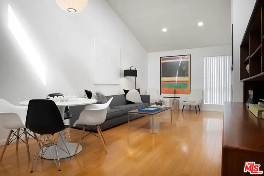943 12th Street #7, Santa Monica, CA 90403 - Image #2