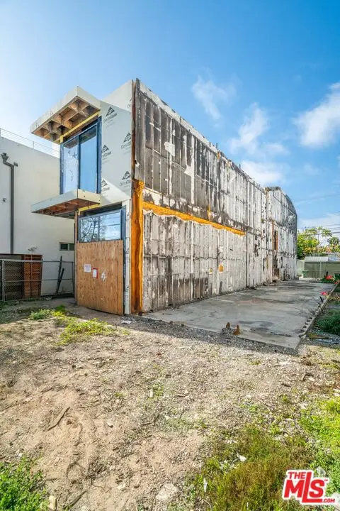 705 Broadway Street, Venice, CA 90291 - Image #3