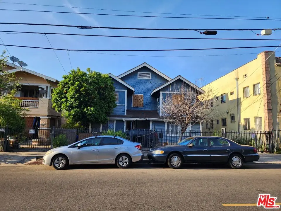 2821 San Marino Street, Los Angeles, CA 90006 - Image #1