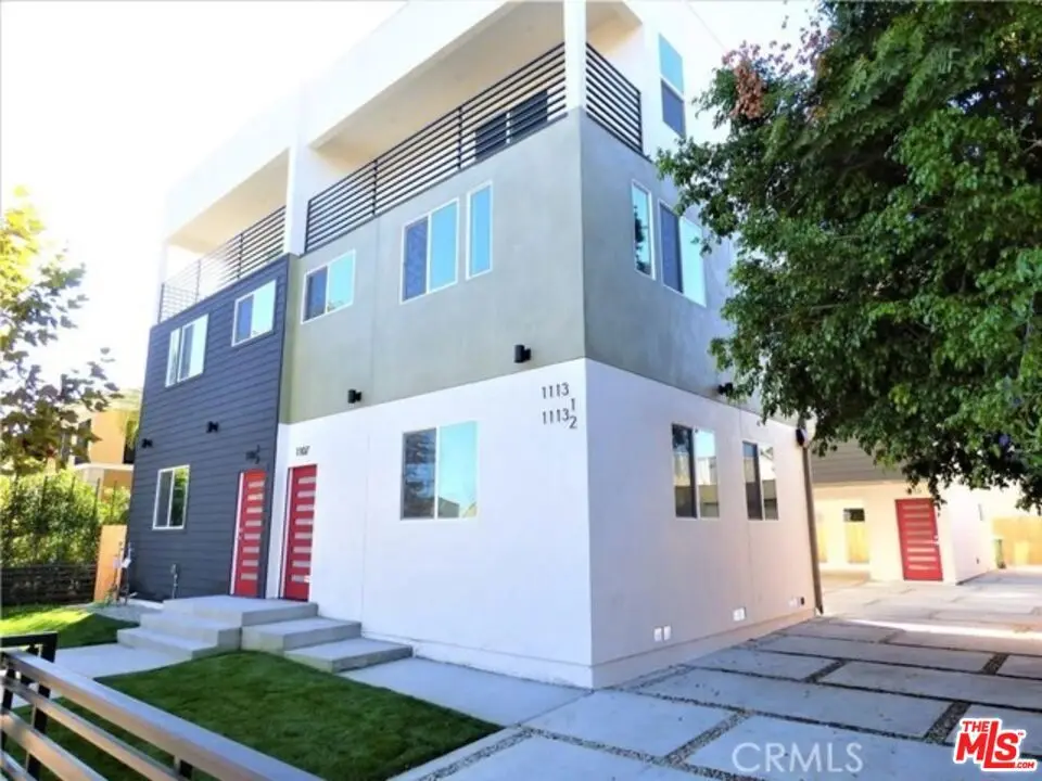 1113 Carmona Avenue, Los Angeles, CA 90019 - Image #1