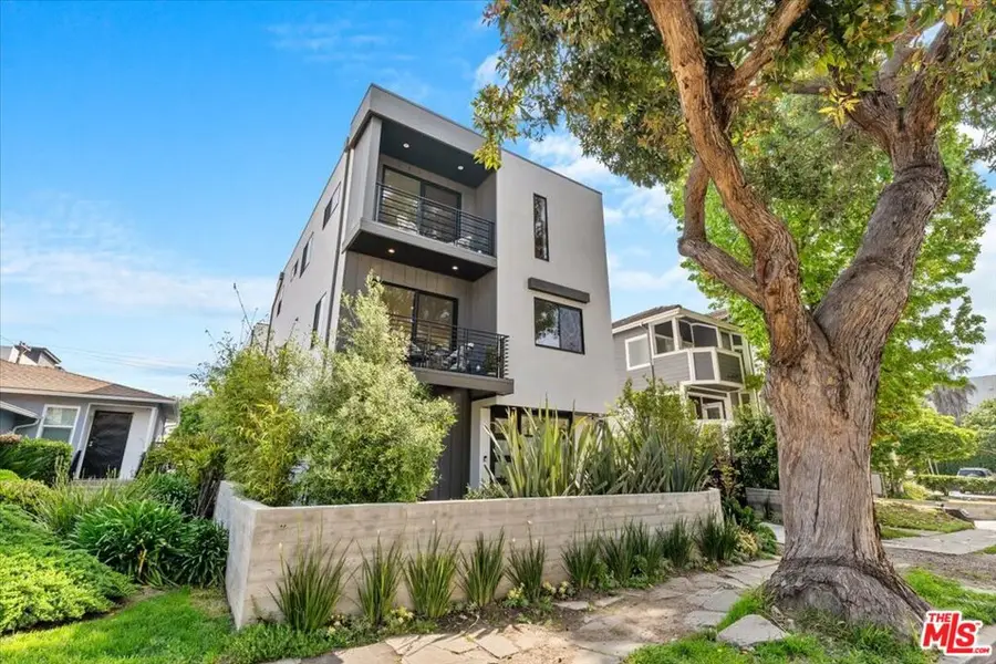 2108 Barry Avenue, Los Angeles, CA 90025 - Image #2