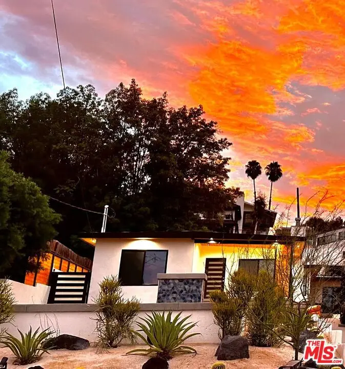 5005 Catalon Avenue, Woodland Hills, CA 91364 - Image #2